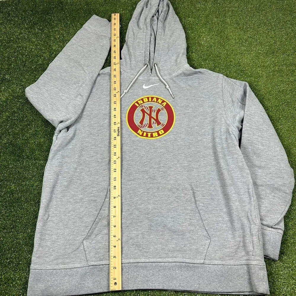 Nike Men's Grey Hoodie